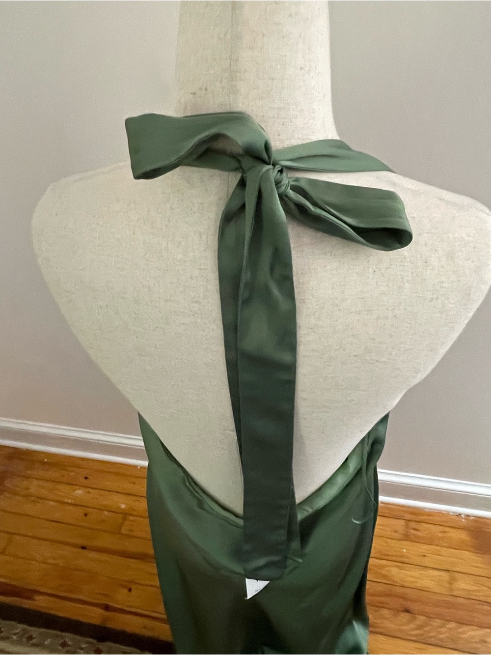 Abercrombie & Fitch Olive Green Satin Halter Backless Maxi Dress - Picture 5 of 9
